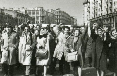 Иллюстрация к книге — Юрий Гагарин [i_036.jpg]