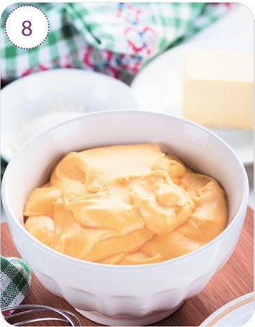 Иллюстрация к книге — Закуски и десерты из заварного теста. Эклеры, профитроли, буше [i_019.jpg]