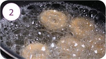 Иллюстрация к книге — Закуски и десерты из заварного теста. Эклеры, профитроли, буше [i_046.jpg]