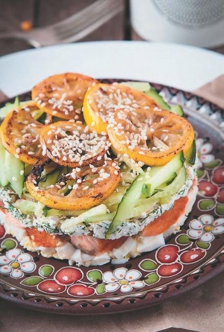 Иллюстрация к книге — Слоеные салаты [i_067.jpg]