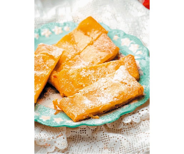 Иллюстрация к книге — Штрудели, завиванцы, вертуты, блинные пироги, буреки [i_040.jpg]