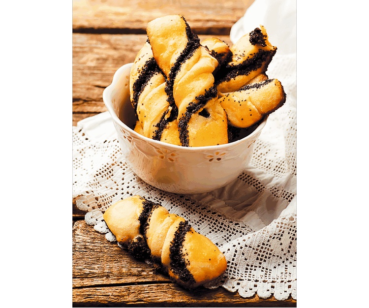 Иллюстрация к книге — Штрудели, завиванцы, вертуты, блинные пироги, буреки [i_052.jpg]