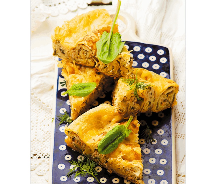 Иллюстрация к книге — Штрудели, завиванцы, вертуты, блинные пироги, буреки [i_064.jpg]