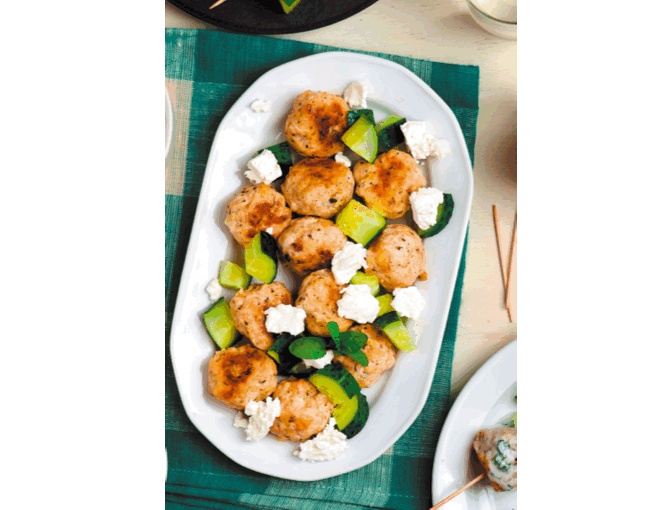 Иллюстрация к книге — Когда гости на пороге [i_025.jpg]