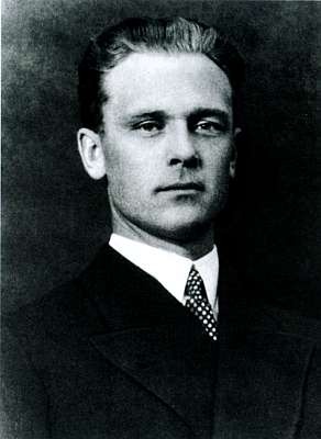 Иллюстрация к книге — Абель-Фишер [i_015.jpg]