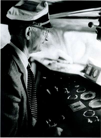 Иллюстрация к книге — Абель-Фишер [i_057.jpg]