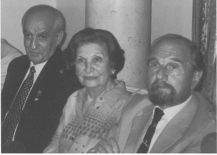 Иллюстрация к книге — Вартанян [i_026.jpg]