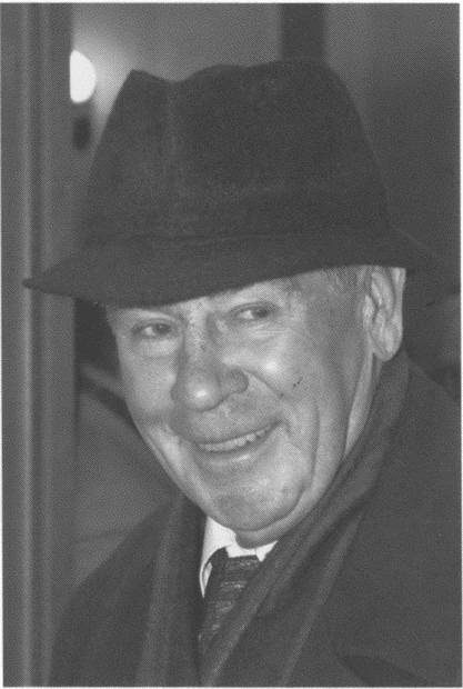 Иллюстрация к книге — Вартанян [i_030.jpg]