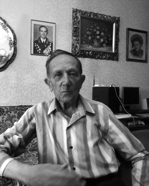 Иллюстрация к книге — Я дрался на Т-34. Третья книга [i_014.jpg]