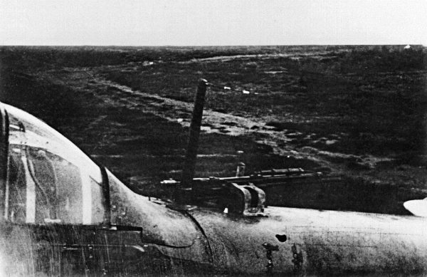 Иллюстрация к книге — Штурмовики. «Мы взлетали в ад» [i_007.jpg]