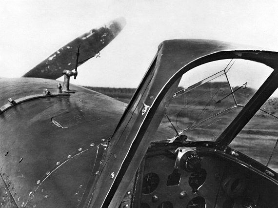 Иллюстрация к книге — Штурмовики. «Мы взлетали в ад» [i_111.jpg]