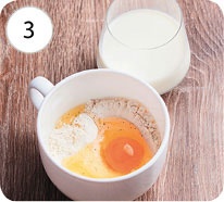 Иллюстрация к книге — Аппетитные рулеты. Мясные. Рыбные. Грибные. Овощные. Сырные [i_036.jpg]