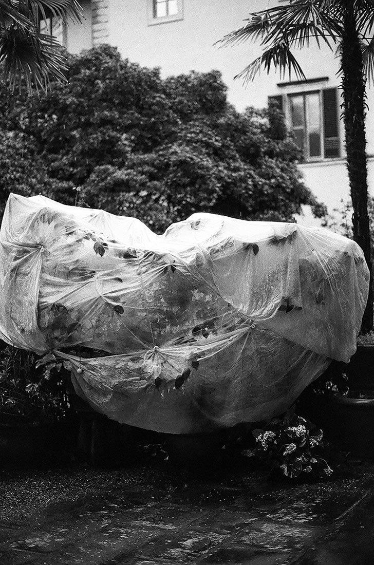 Иллюстрация к книге — Убийство в переулке Альфонса Фосса [i_006.jpg]