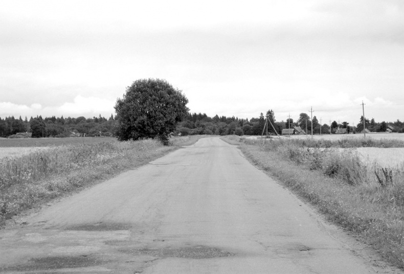 Иллюстрация к книге — Зиновий Колобанов. Время танковых засад [_09.jpg]