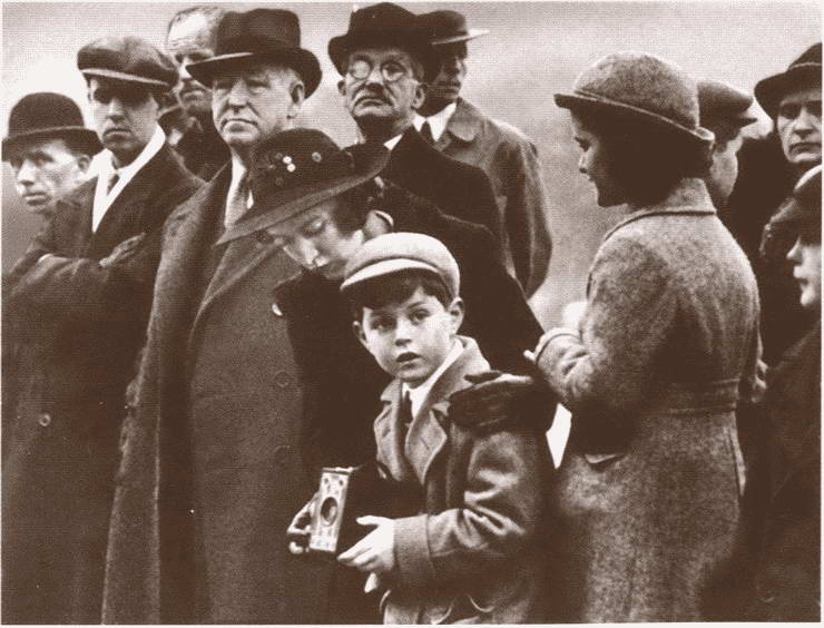 Иллюстрация к книге — Клан Кеннеди [i_024.jpg]