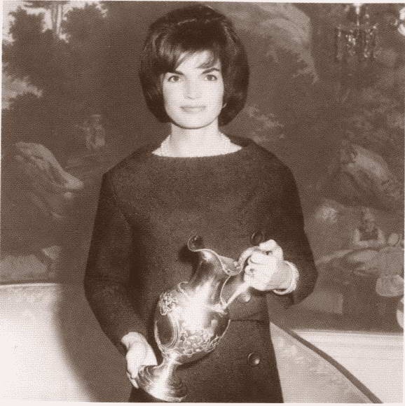 Иллюстрация к книге — Клан Кеннеди [i_054.jpg]