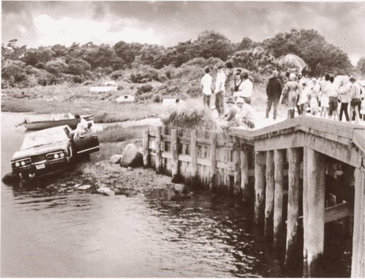 Иллюстрация к книге — Клан Кеннеди [i_071.jpg]