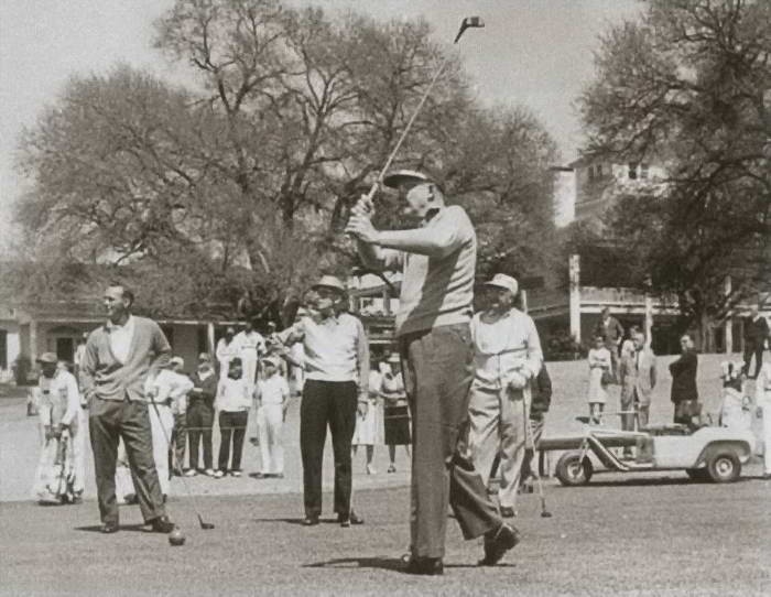 Иллюстрация к книге — Эйзенхауэр [i_052.jpg]