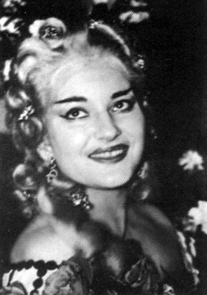 Иллюстрация к книге — Мария Каллас [i_008.jpg]