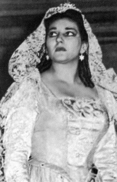 Иллюстрация к книге — Мария Каллас [i_009.jpg]