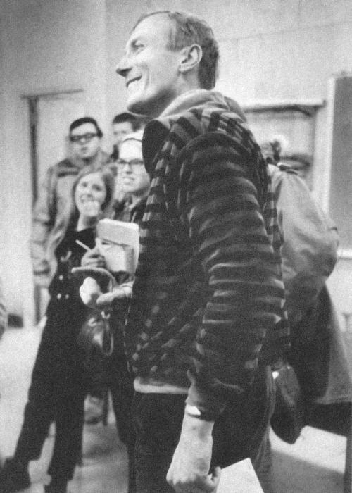 Иллюстрация к книге — Волчий паспорт [v02_04_1.jpg]