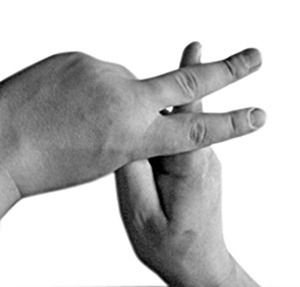 Иллюстрация к книге — Магия рун. Заклинания, талисманы, мудры и гальдор, которые могут все [i_138.jpg]