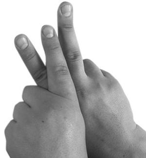 Иллюстрация к книге — Магия рун. Заклинания, талисманы, мудры и гальдор, которые могут все [i_184.jpg]