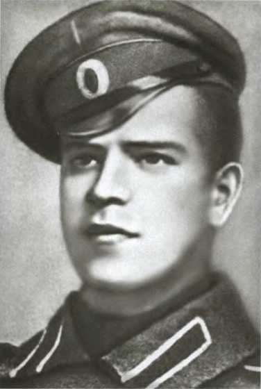 Иллюстрация к книге — Жуков. Маршал на белом коне [i_007.jpg]