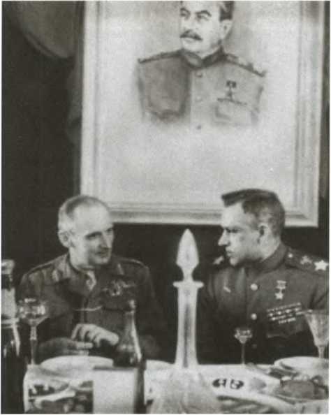 Иллюстрация к книге — Жуков. Маршал на белом коне [i_046.jpg]