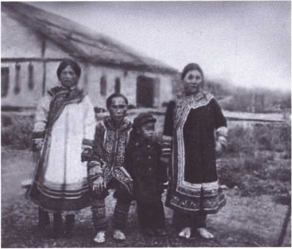 Иллюстрация к книге — Иван Ефремов [i_028.jpg]