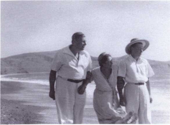 Иллюстрация к книге — Иван Ефремов [i_043.jpg]