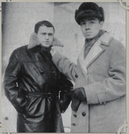 Иллюстрация к книге — Василий Аксенов - одинокий бегун на длинные дистанции [i_027.jpg]