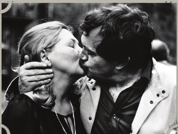 Иллюстрация к книге — Василий Аксенов - одинокий бегун на длинные дистанции [i_051.jpg]