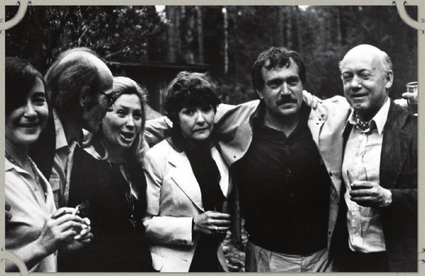 Иллюстрация к книге — Василий Аксенов - одинокий бегун на длинные дистанции [i_052.jpg]