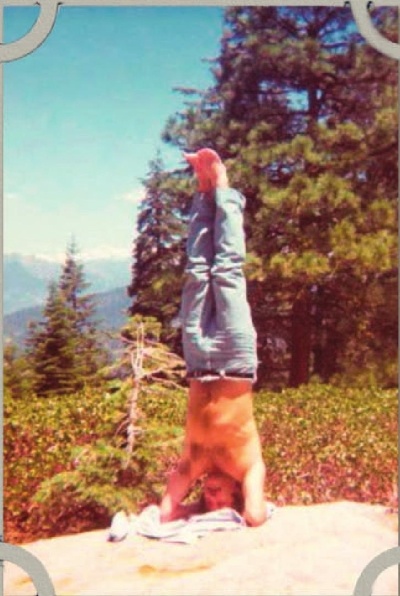 Иллюстрация к книге — Василий Аксенов - одинокий бегун на длинные дистанции [i_076.jpg]