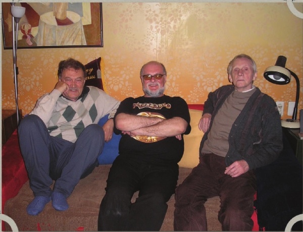 Иллюстрация к книге — Василий Аксенов - одинокий бегун на длинные дистанции [i_109.jpg]