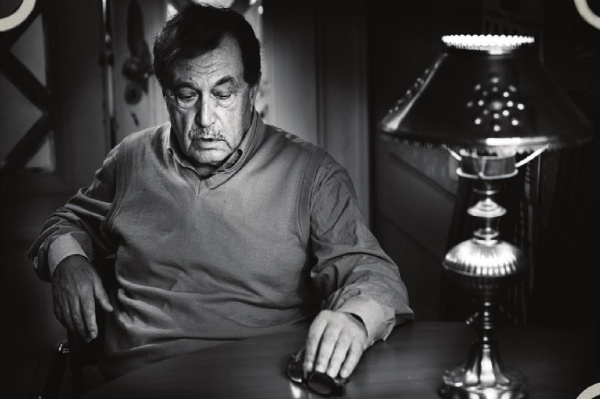 Иллюстрация к книге — Василий Аксенов - одинокий бегун на длинные дистанции [i_112.jpg]