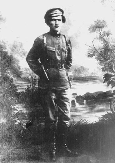 Иллюстрация к книге — Претерпевшие до конца. Судьбы царских слуг, оставшихся верными долгу и присяге [_47.jpg]