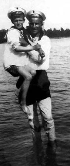 Иллюстрация к книге — Претерпевшие до конца. Судьбы царских слуг, оставшихся верными долгу и присяге [_94.jpg]