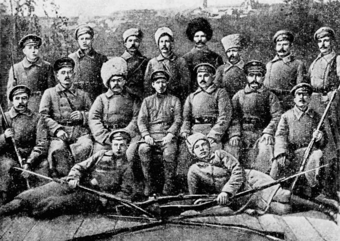 Иллюстрация к книге — Цареубийца. Маузер Ермакова [autogen_ebook_id28.jpg]