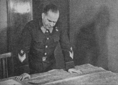 Иллюстрация к книге — Маршал Жуков – мой отец [i_025.jpg]