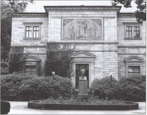 Иллюстрация к книге — Людвиг II [i_017.jpg]