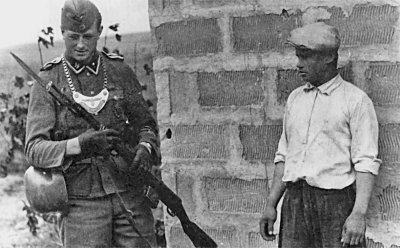 Иллюстрация к книге — Командиры "Лейбштандарта" [i_031.jpg]