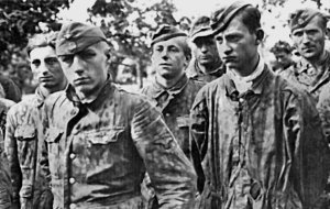 Иллюстрация к книге — Командиры "Лейбштандарта" [i_051.jpg]