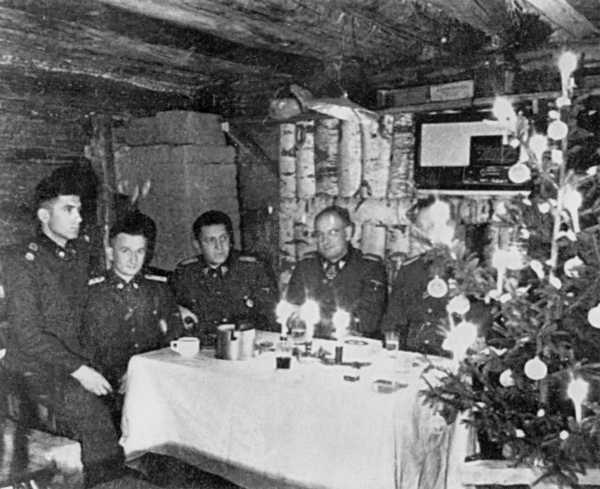 Иллюстрация к книге — Командиры элитных частей СС [i031.jpg]