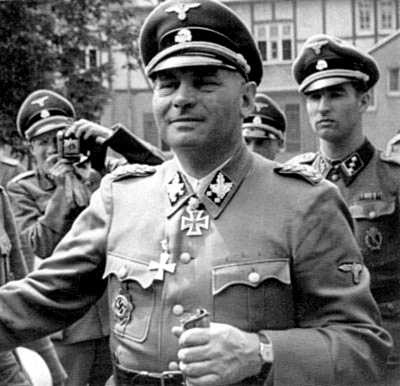 Иллюстрация к книге — Командиры элитных частей СС [steiner5.jpg]