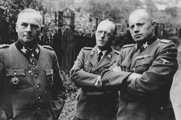 Иллюстрация к книге — Командиры элитных частей СС [steinerschmauserkammerhofer.jpg]