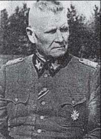 Иллюстрация к книге — Командиры национальных формирований СС [i_056.jpg]