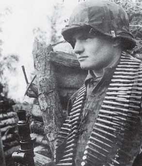 Иллюстрация к книге — Командиры национальных формирований СС [i_069.jpg]