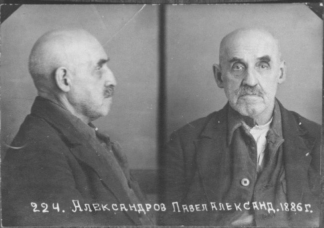 Иллюстрация к книге — Руденко. Генеральный прокурор СССР [i_005.jpg]